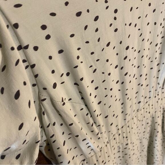 BCBGeneration Polka Dot Mini Dress Size 8 Mint Green Low Back 1/2 Sleeve Dress - Picture 3 of 10